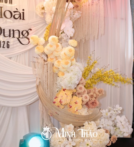 Văn Hoài & Thùy Dung