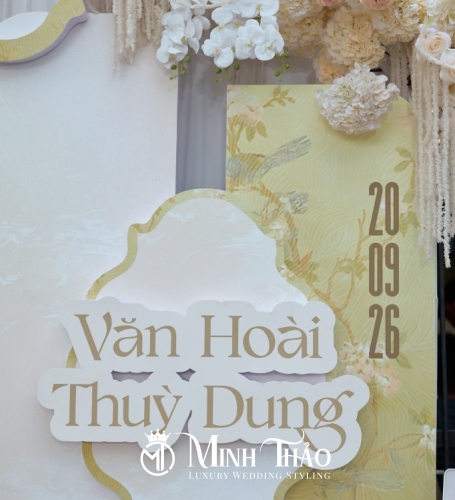 Văn Hoài & Thùy Dung