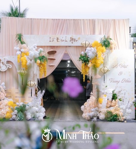 Ái Việt & Trung Hiếu