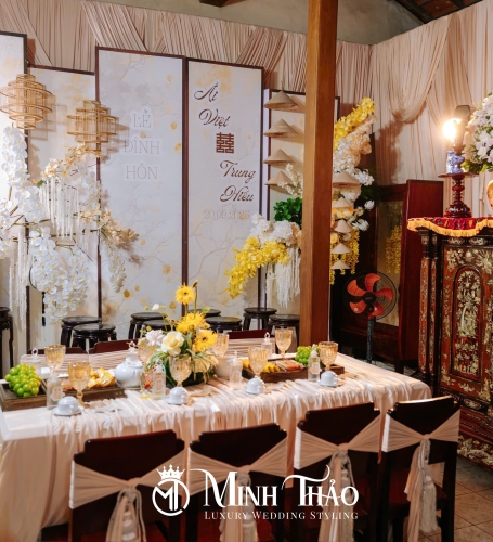 Ái Việt & Trung Hiếu