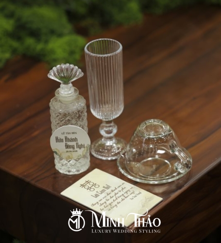 Hữu Khánh & Đông Nghi 