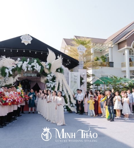 Kiều Anh & Tấn Thiện (Show nhà máy Ngọc Ẩn)