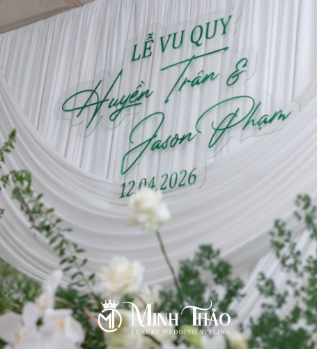 Huyền Trân & Jason Phạm