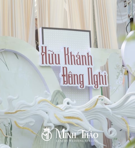 Hữu Khánh & Đông Nghi 