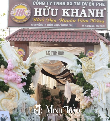 Hữu Khánh & Đông Nghi 