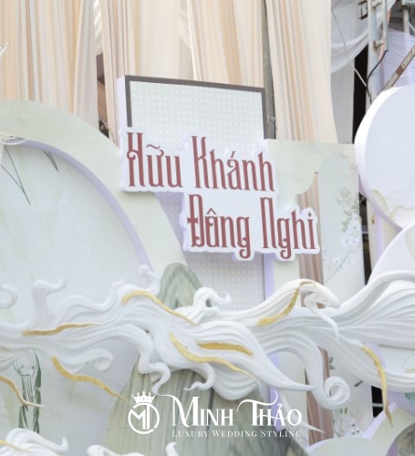 Hữu Khánh & Đông Nghi 