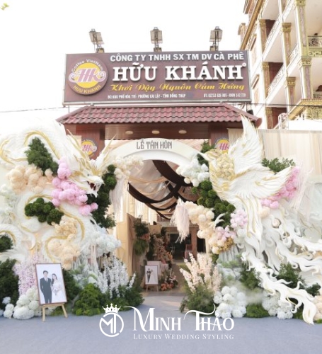 Hữu Khánh & Đông Nghi 