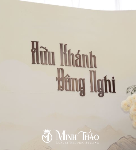 Hữu Khánh & Đông Nghi 