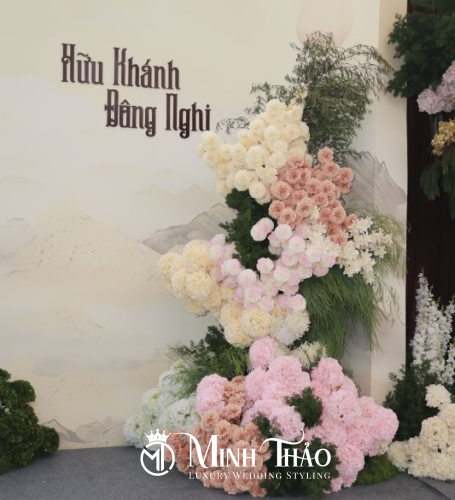 Hữu Khánh & Đông Nghi 