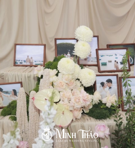 Hữu Khánh & Đông Nghi 
