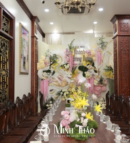Hữu Khánh & Đông Nghi 