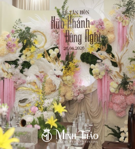 Hữu Khánh & Đông Nghi 