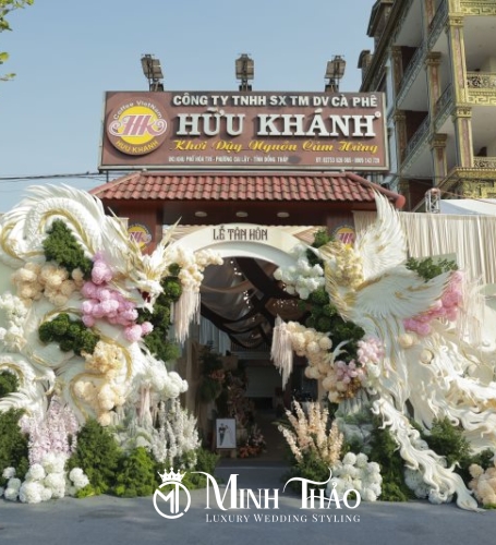 Hữu Khánh & Đông Nghi 