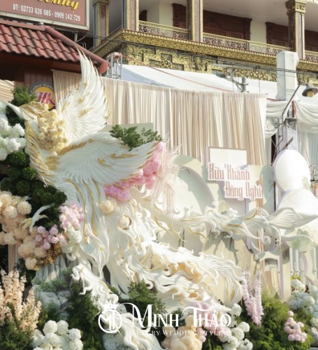 Hữu Khánh & Đông Nghi 