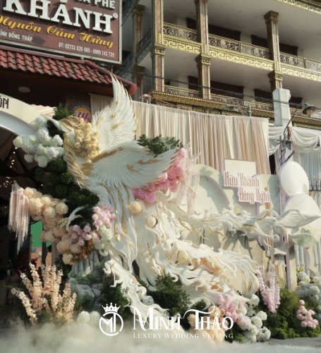 Hữu Khánh & Đông Nghi 