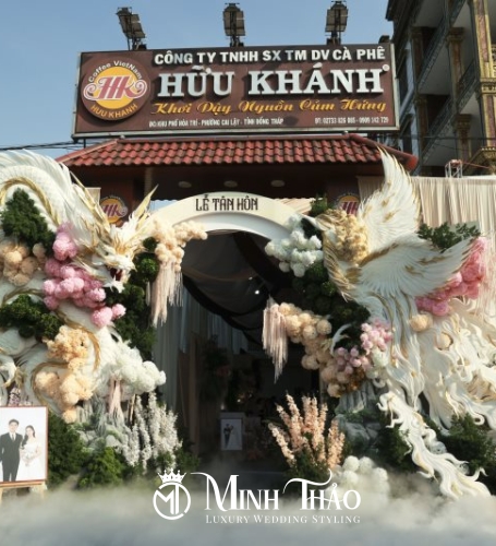 Hữu Khánh & Đông Nghi 