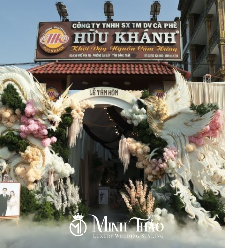 Hữu Khánh & Đông Nghi 