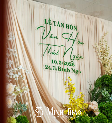 Văn Hòa & Thái Ngân