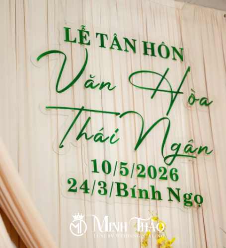 Văn Hòa & Thái Ngân