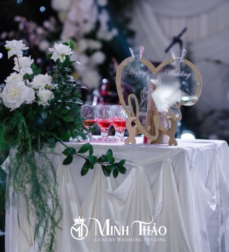 Kiều Anh & Tấn Thiện (Show nhà máy Ngọc Ẩn)