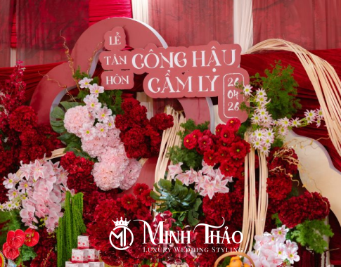 Công Hậu & Cẩm Ly